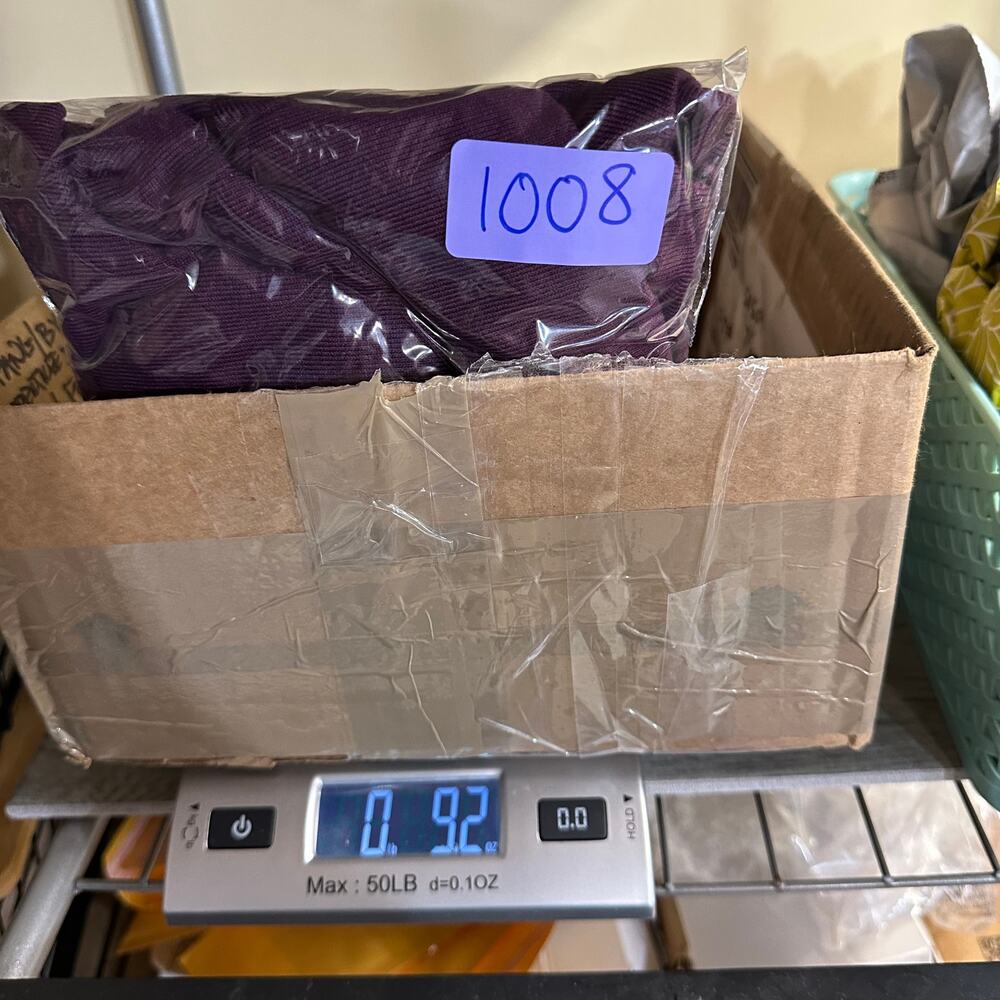 NWT Banana Republic Large‎ Purple Long Sleeve Scoop Neck Pullover Top Active - Picture 9 of 9